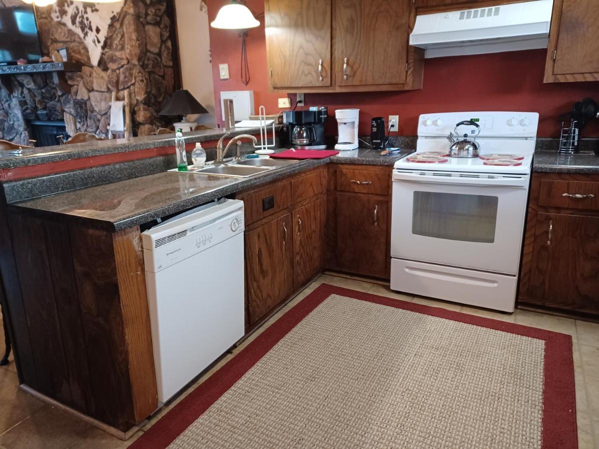 Huge Ruidoso Retreat With Game Room, Pool, 2 Balconies, 2 Kitchens - Sleeps 17! Exterior foto